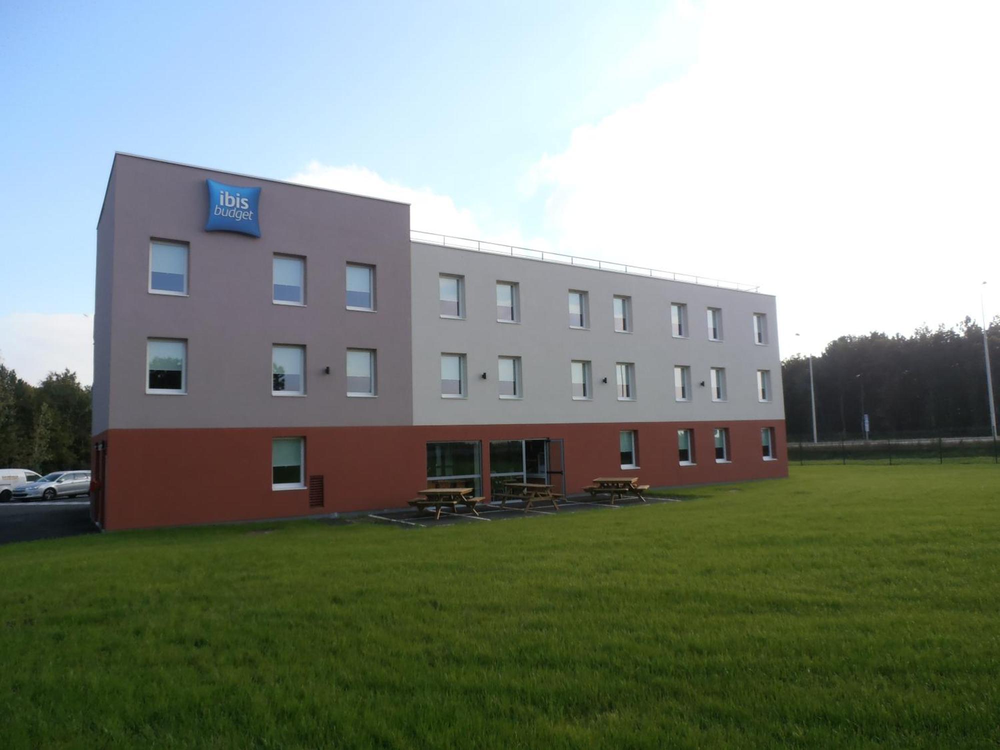 Ibis Budget Romorantin Экстерьер фото