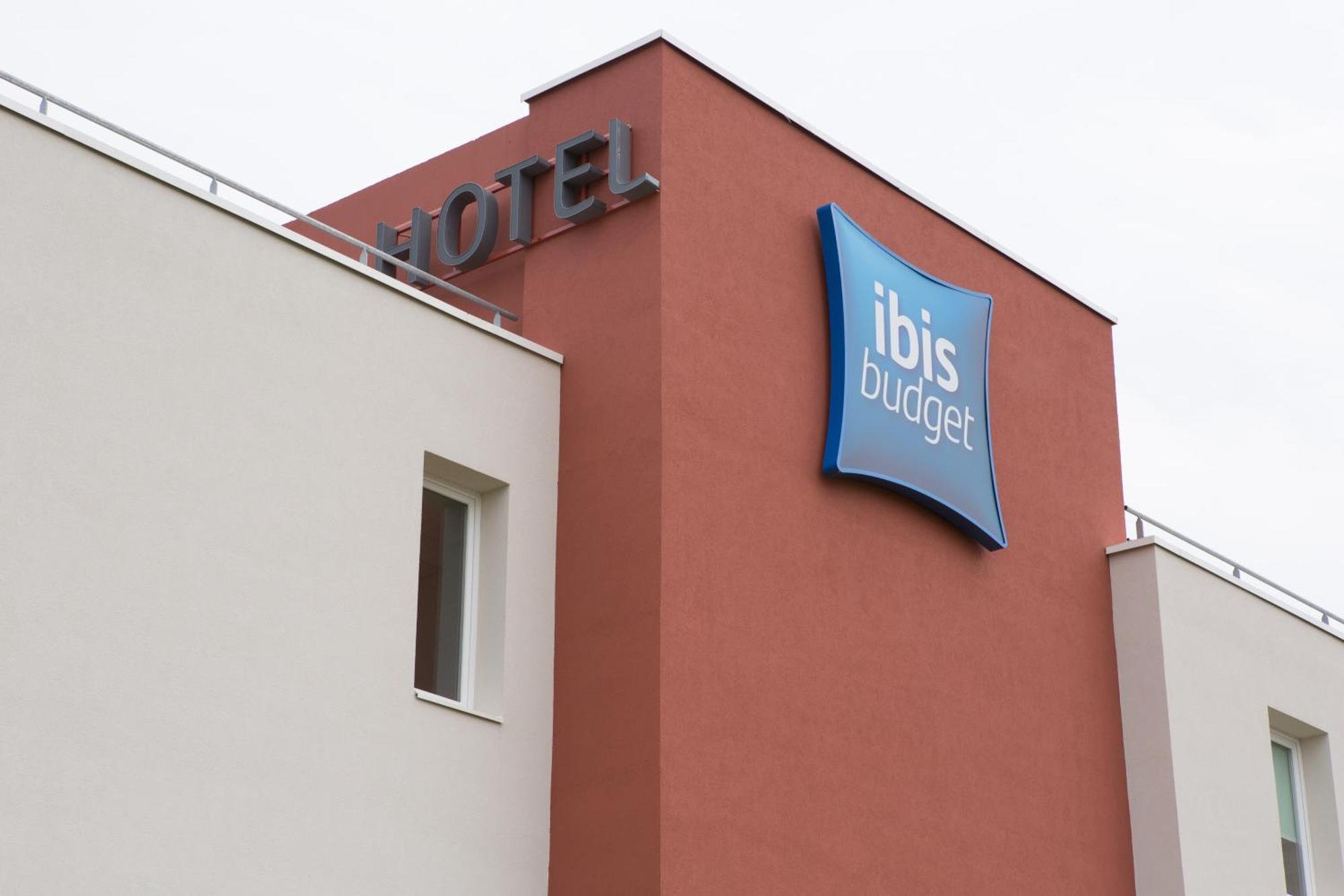 Ibis Budget Romorantin Экстерьер фото