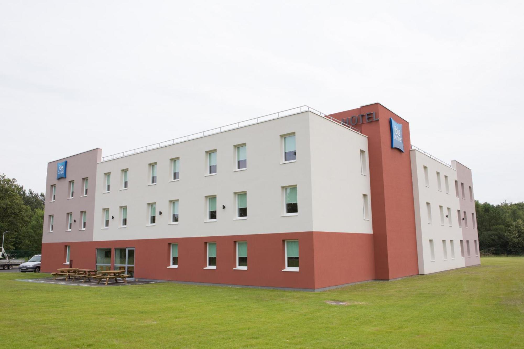 Ibis Budget Romorantin Экстерьер фото