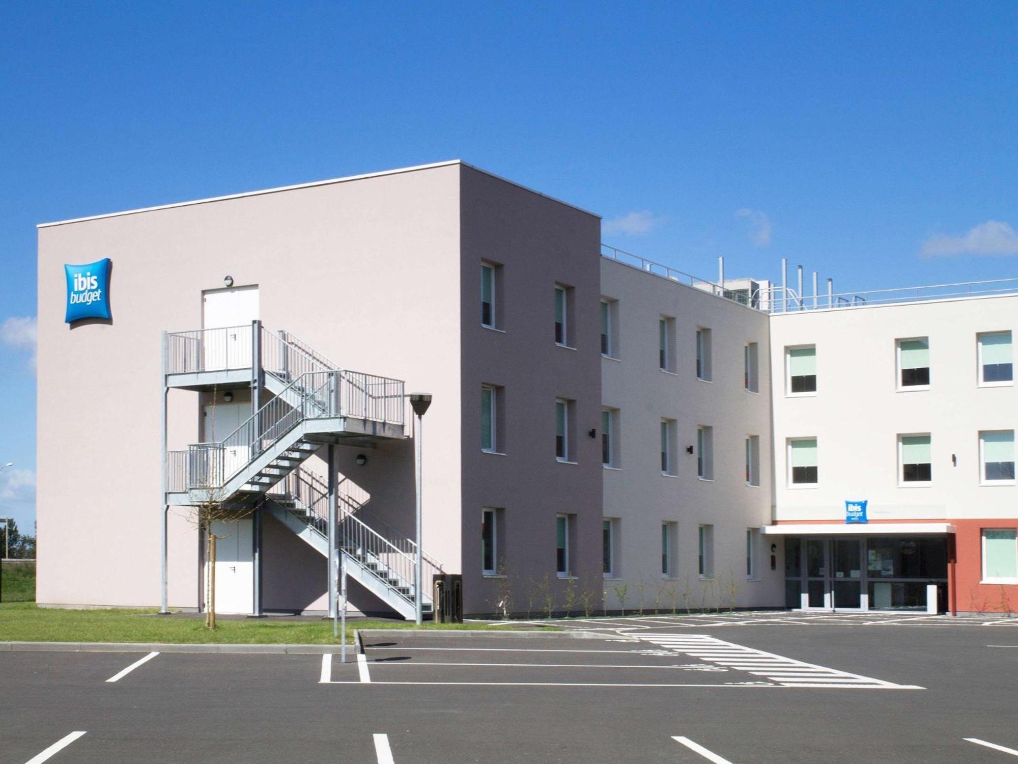 Ibis Budget Romorantin Экстерьер фото