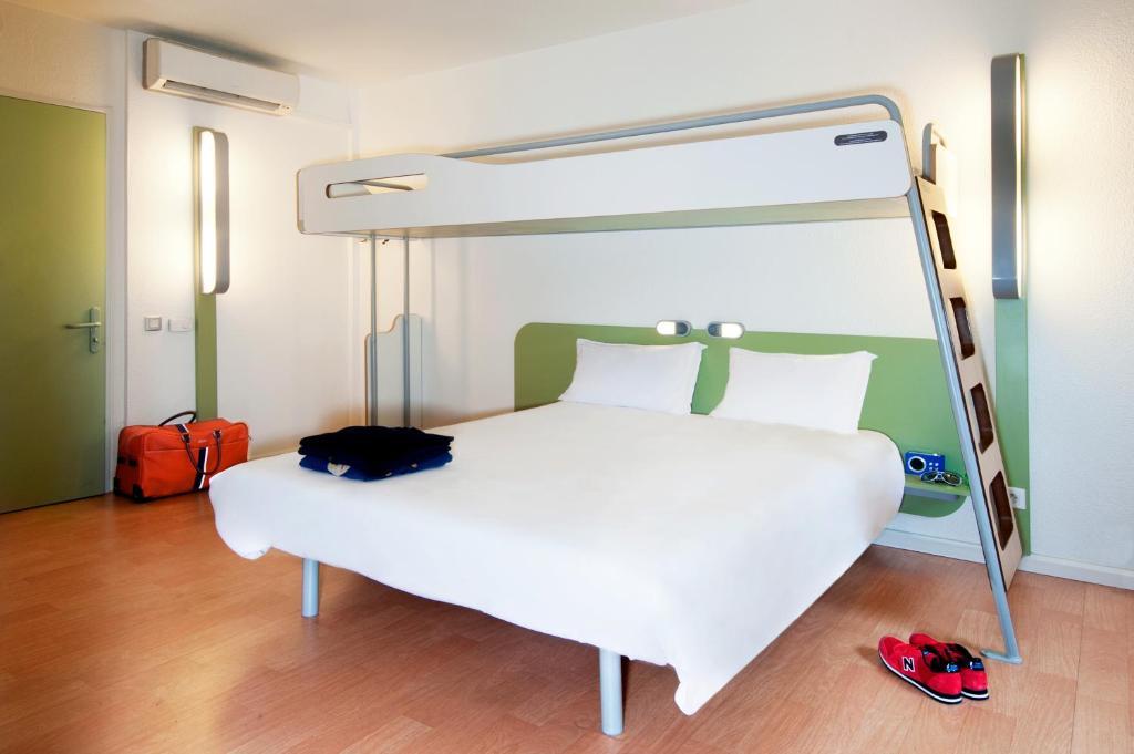 Ibis Budget Romorantin Номер фото